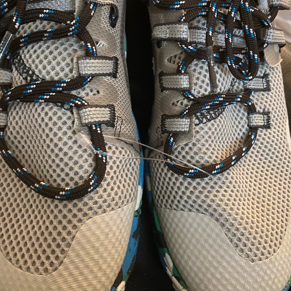 Merrill - Women sneaker Tan size 8